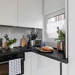 Superapart Zelazna 83-85